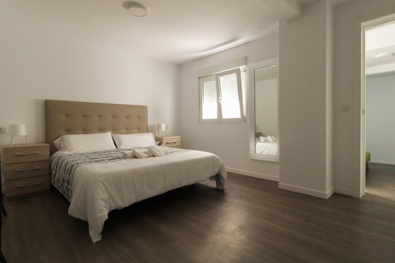 Apartamentos Bello Zona Hospital ลาลากูนา ภายนอก รูปภาพ